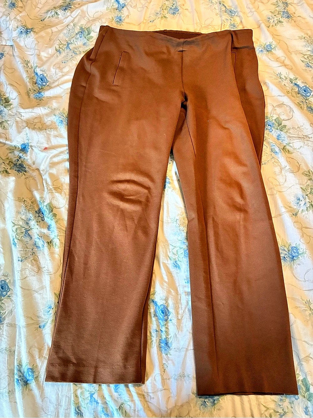 Chico's So Slimming Pull-On Pants Brown Straight Leg Size 2
